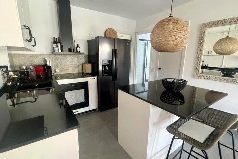 Apartamento en alquiler en Cala Vinyes, Mallorca, España 2 dormitorios, 69 m2 No. 140090 - foto 9