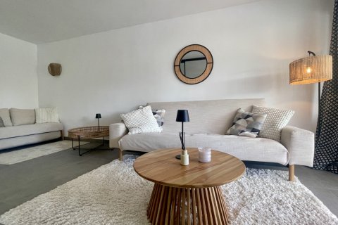 Apartamento en alquiler en Cala Vinyes, Mallorca, España 2 dormitorios, 69 m2 No. 140090 - foto 8