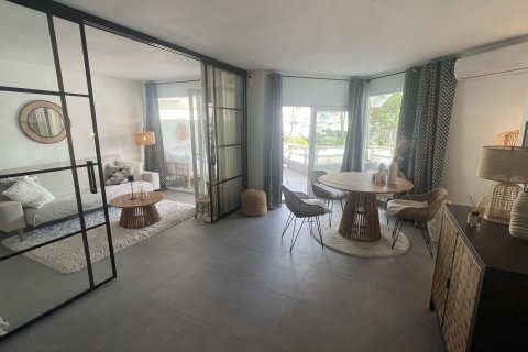 Apartamento en alquiler en Cala Vinyes, Mallorca, España 2 dormitorios, 69 m2 No. 140090 - foto 9