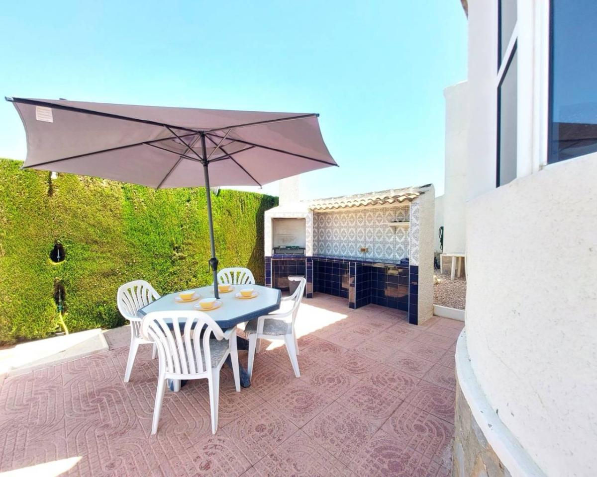 Villa a Ciudad Quesada, Alicante, Spagna 3 camere da letto, 100 mq. N° 148926