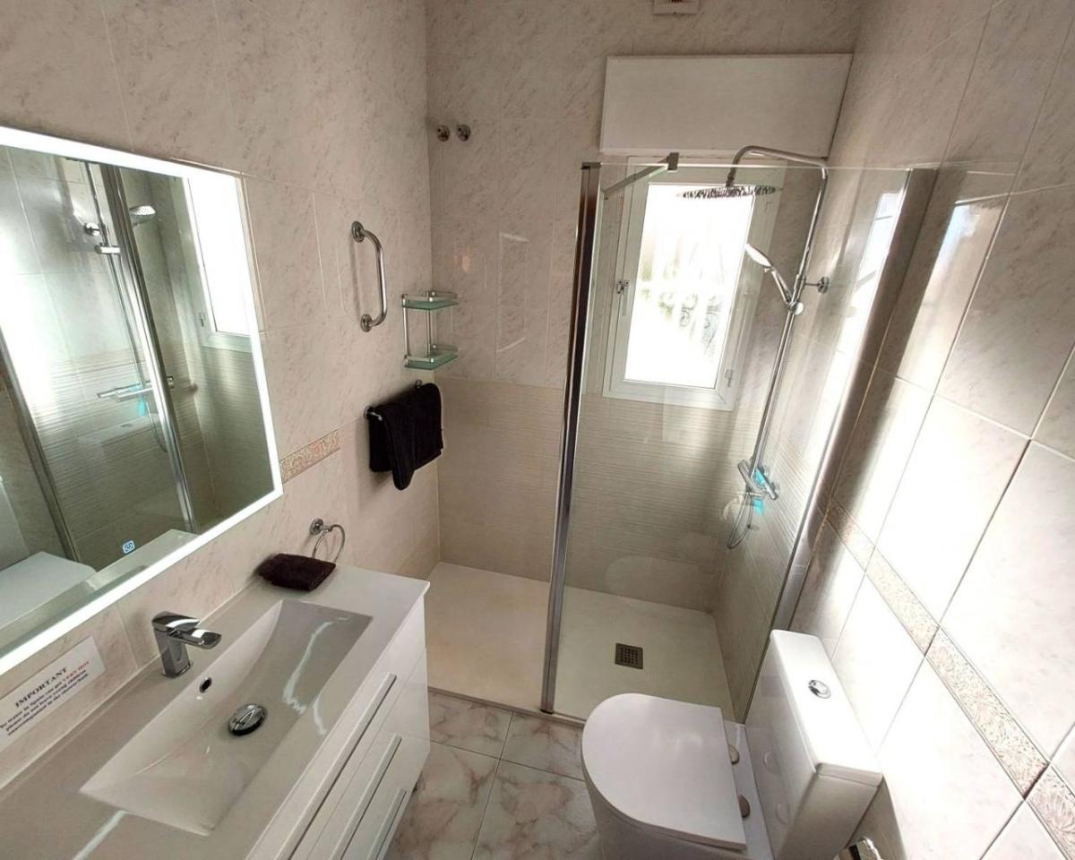 Villa a Ciudad Quesada, Alicante, Spagna 3 camere da letto, 100 mq. N° 148926