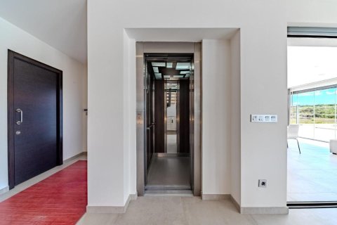 Huvila myytävänä La Marina, Alicante, Espanja, 5 makuuhuonetta, 506 m2 No. 148925 - kuva 20