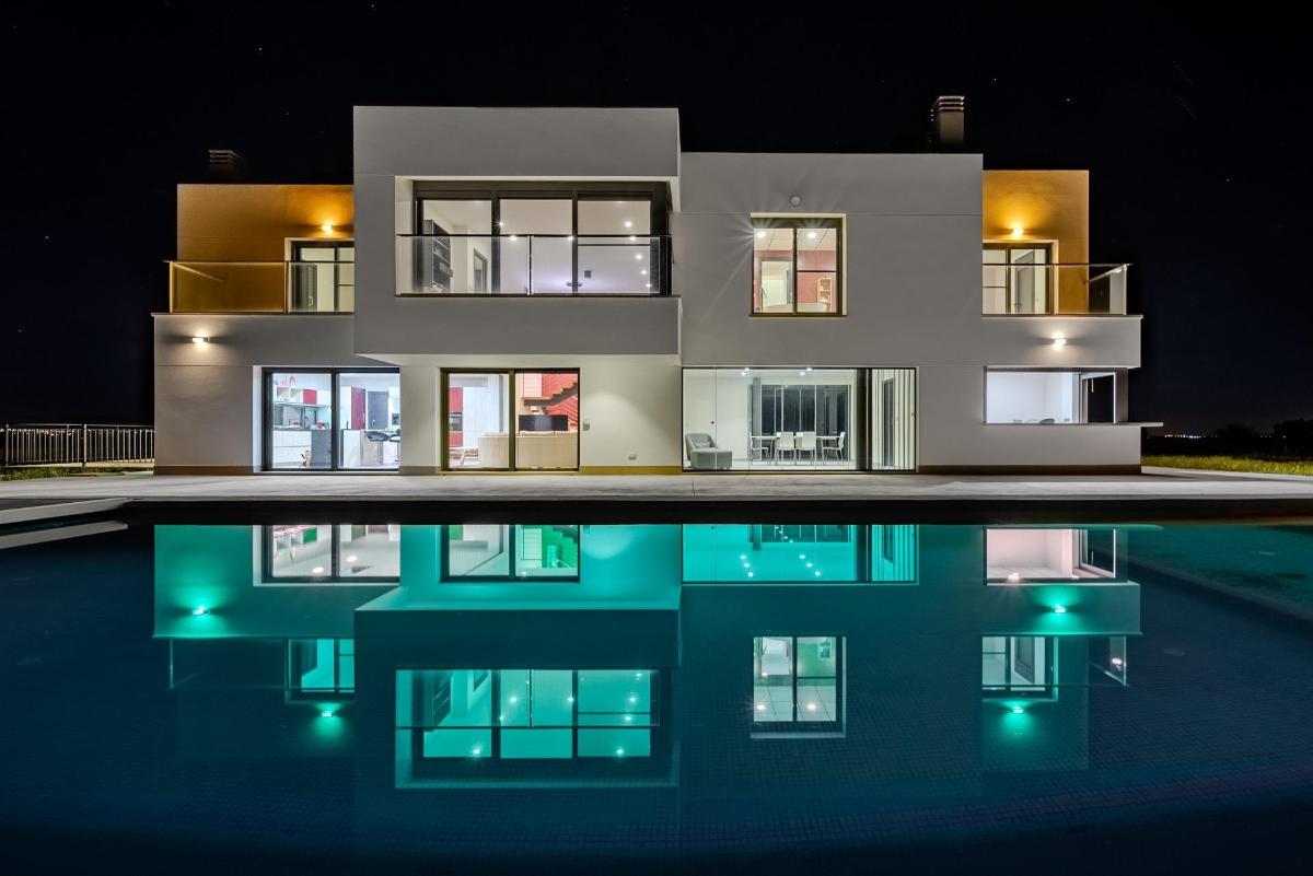Villa in La Marina, Alicante, Spain 5 bedrooms, 506 sq.m. No. 148925