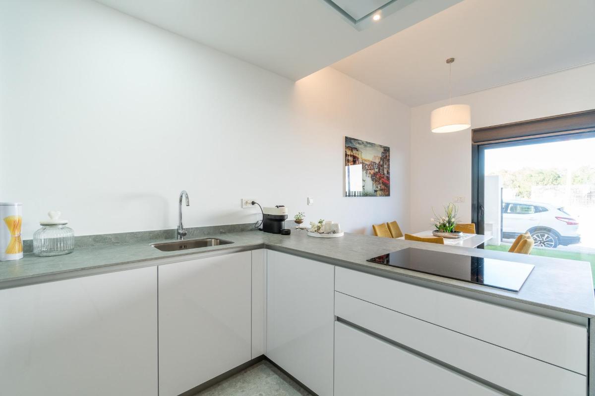 Bungalow w Torrevieja, Alicante, Hiszpania 3 sypialnie, 82 mkw. nr 148924