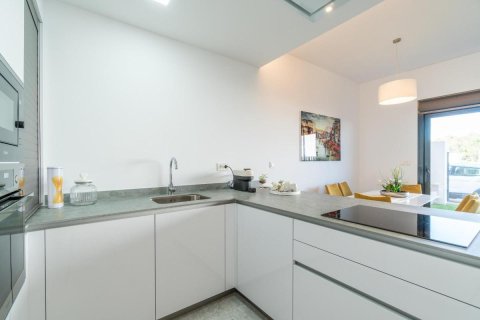 Bungalow w Torrevieja, Alicante, Hiszpania 3 sypialnie, 82 mkw. nr 148924 – zdjęcie 14