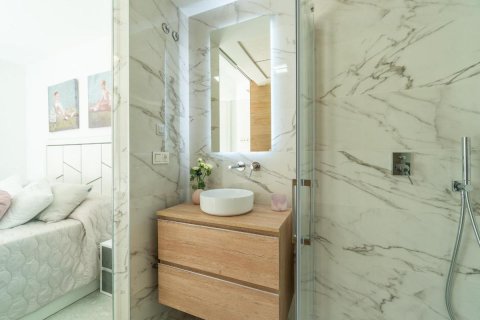 Bungalow w Torrevieja, Alicante, Hiszpania 3 sypialnie, 82 mkw. nr 148924 – zdjęcie 30