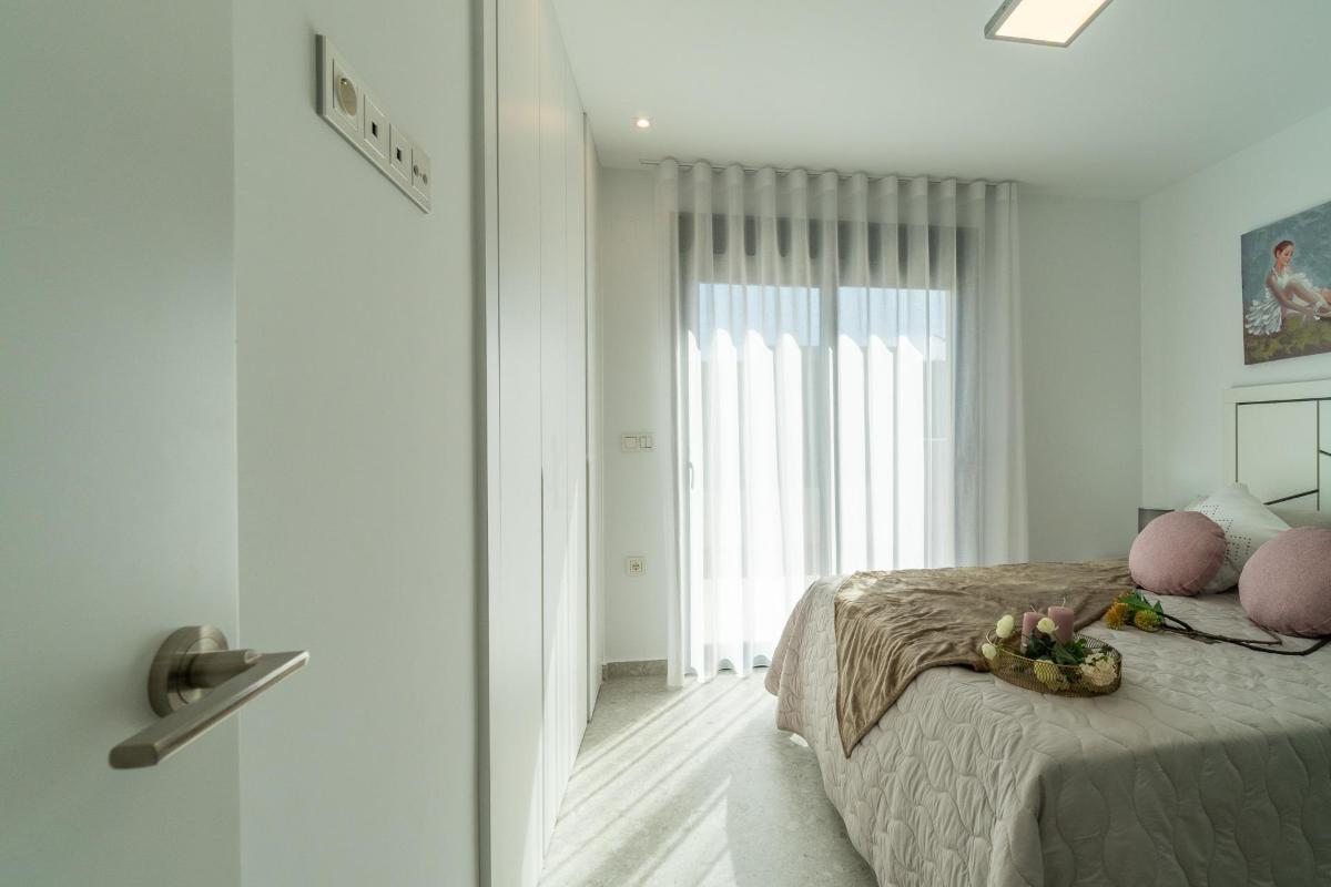 Bungalow w Torrevieja, Alicante, Hiszpania 3 sypialnie, 82 mkw. nr 148924