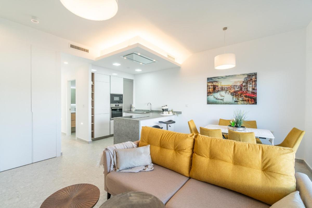 Bungalow w Torrevieja, Alicante, Hiszpania 3 sypialnie, 82 mkw. nr 148924