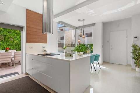 Продажа виллы в Сьюдад Кесада, Аликанте, Испания 3 спальни, 101м2 №148927 - фото 3