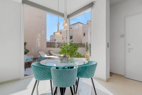 Продажа виллы в Сьюдад Кесада, Аликанте, Испания 3 спальни, 101м2 №148927 - фото 5