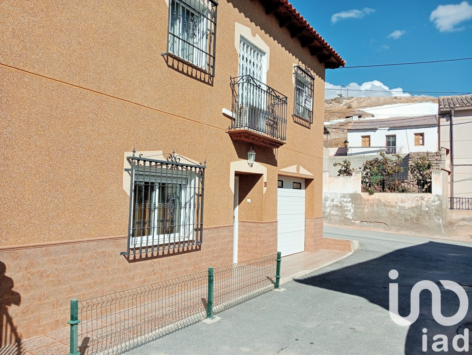 Hus i Granada, Spanien 4 sovrum, 178 kvm. Nr. 185605