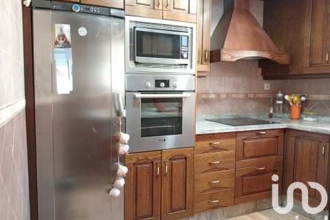 House for sale in Granada, Spain 4 bedrooms, 178 sq.m. No. 185605 - photo 19