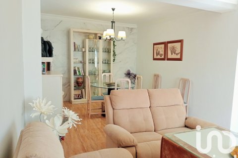 House for sale in Granada, Spain 4 bedrooms, 178 sq.m. No. 185605 - photo 9