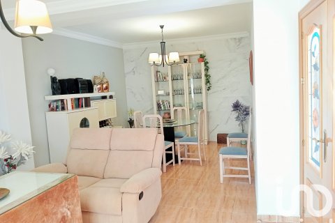 House for sale in Granada, Spain 4 bedrooms, 178 sq.m. No. 185605 - photo 7