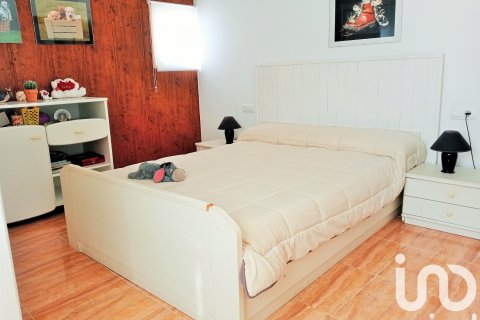 House for sale in Granada, Spain 4 bedrooms, 178 sq.m. No. 185605 - photo 28