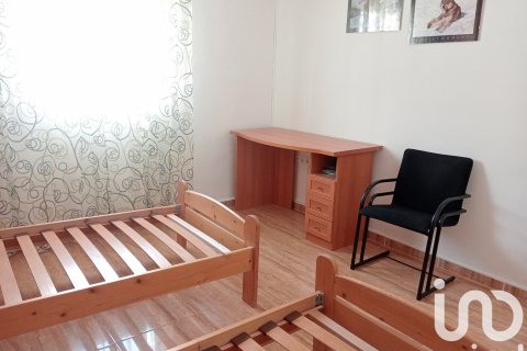 House for sale in Granada, Spain 4 bedrooms, 178 sq.m. No. 185605 - photo 24