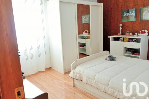 House for sale in Granada, Spain 4 bedrooms, 178 sq.m. No. 185605 - photo 26