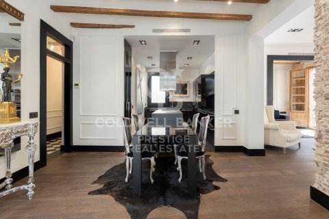 Apartamento en venta en Barcelona, España 3 dormitorios, 153 m2 No. 160146 - foto 7