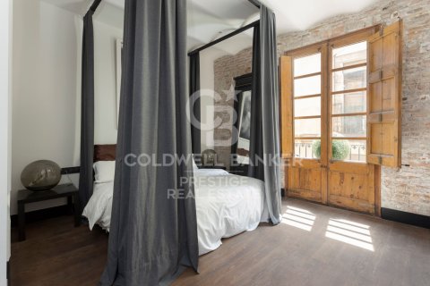 Apartment for sale in Barcelona, Spain 3 bedrooms, 153 sq.m. No. 160146 - photo 8