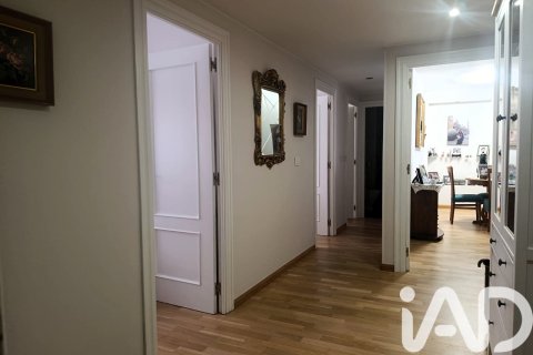 Apartment for sale in Zaragoza, Spain 3 bedrooms, 106 sq.m. No. 172437 - photo 19