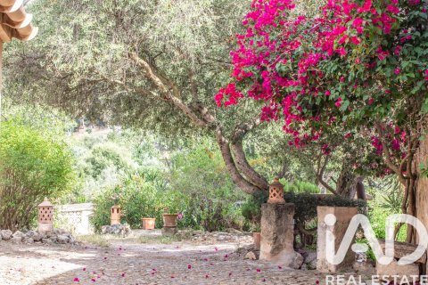 Hus till salu i Andratx, Mallorca, Spanien 2 sovrum, 265 kvm. Nr. 172436 - foto 16