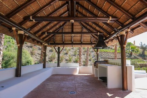 Lägenhet till salu i Marbella, Malaga, Spanien 2 sovrum, 104 kvm. Nr. 169611 - foto 8