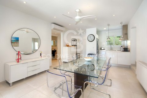 Продажа дома в Эмпуриабрава, Герона, Испания 3 спальни, 170м2 №160334 - фото 18