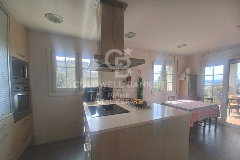 House for sale in Pals, Girona, Spain 5 bedrooms, 284 sq.m. No. 160340 - photo 10