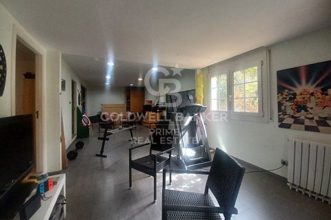 House for sale in Pals, Girona, Spain 5 bedrooms, 284 sq.m. No. 160340 - photo 18