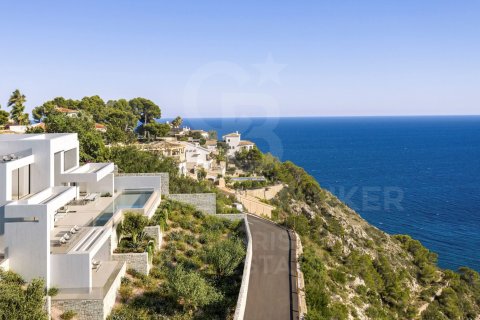 Villa for sale in Javea, Alicante, Spain 4 bedrooms, 677 sq.m. No. 160338 - photo 5