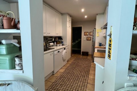 Bliźniak w Madrid, Hiszpania 3 sypialnie, 285 mkw. nr 143128 – zdjęcie 17