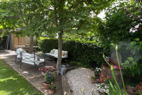 Bliźniak w Madrid, Hiszpania 3 sypialnie, 285 mkw. nr 143128 – zdjęcie 4