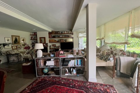 Bliźniak w Madrid, Hiszpania 3 sypialnie, 285 mkw. nr 143128 – zdjęcie 14