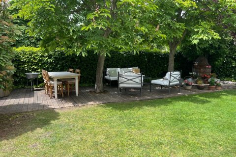 Bliźniak w Madrid, Hiszpania 3 sypialnie, 285 mkw. nr 143128 – zdjęcie 5