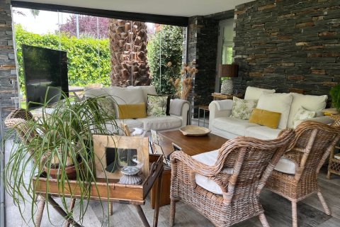 Bliźniak w Madrid, Hiszpania 3 sypialnie, 285 mkw. nr 143128 – zdjęcie 9