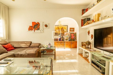 Villa in vendita a Castelldefels, Barcelona, Spagna 5 camere da letto, 296 mq. N° 150585 - foto 15