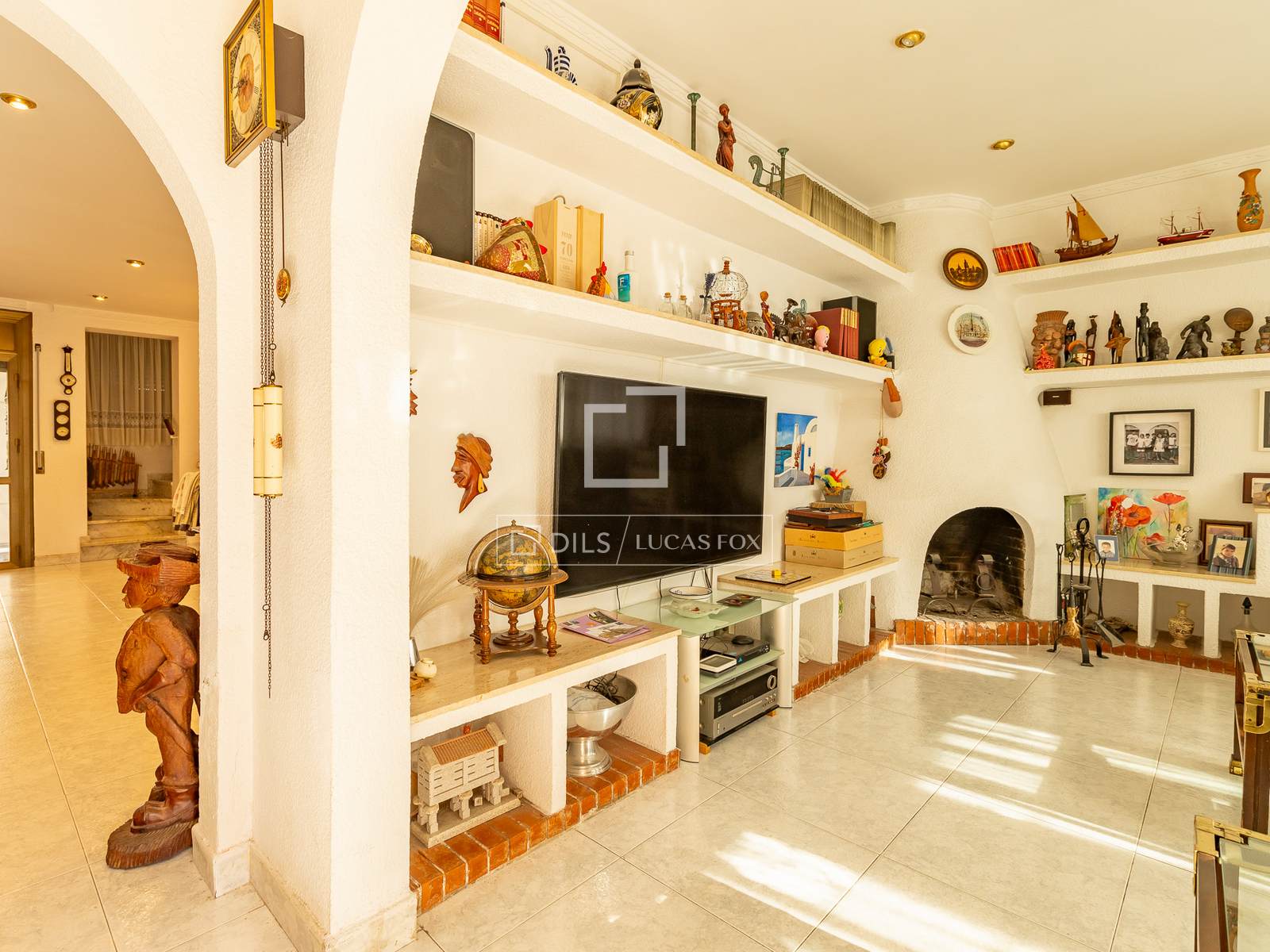 Villa in Castelldefels, Barcelona, Spain 5 bedrooms, 296 sq.m. No. 150585