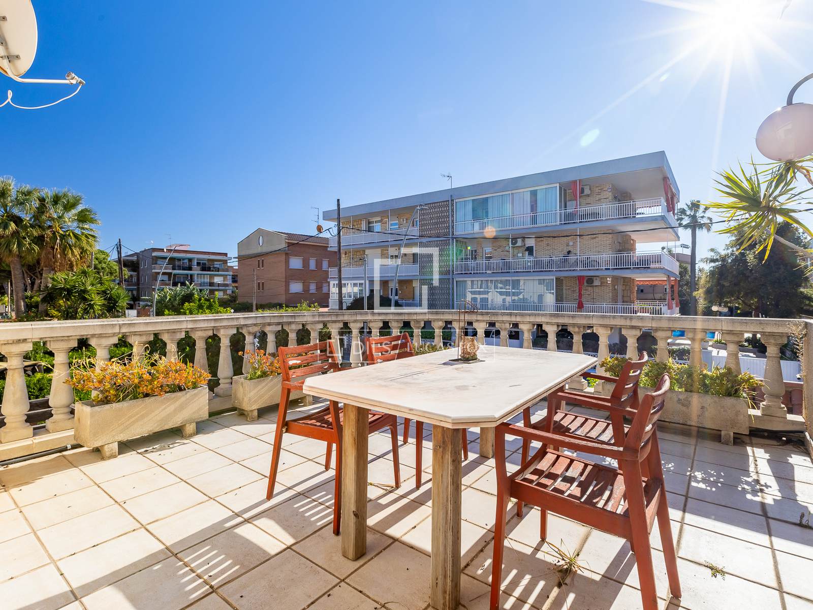 Villa in Castelldefels, Barcelona, Spain 5 bedrooms, 296 sq.m. No. 150585
