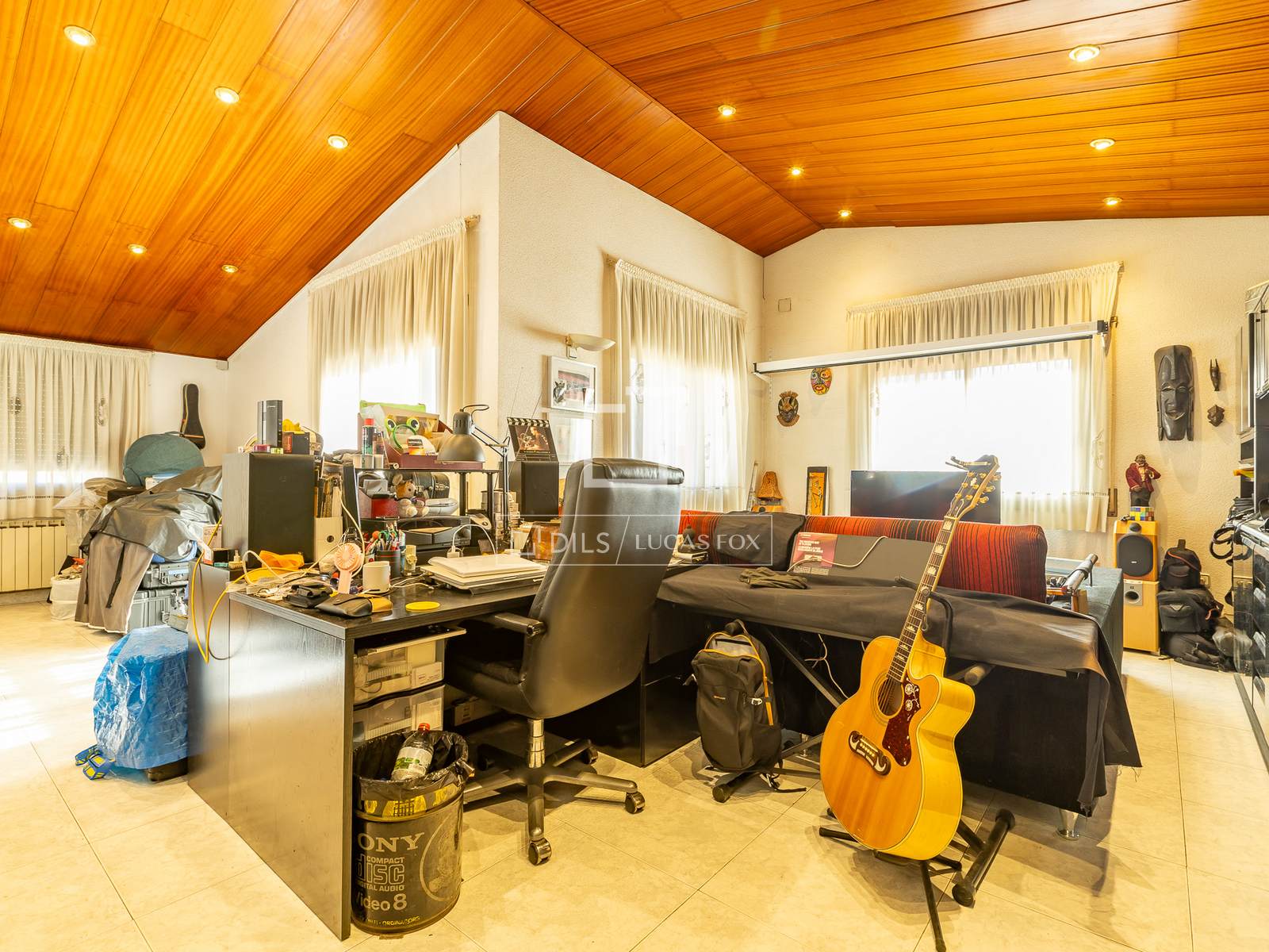Villa in Castelldefels, Barcelona, Spain 5 bedrooms, 296 sq.m. No. 150585