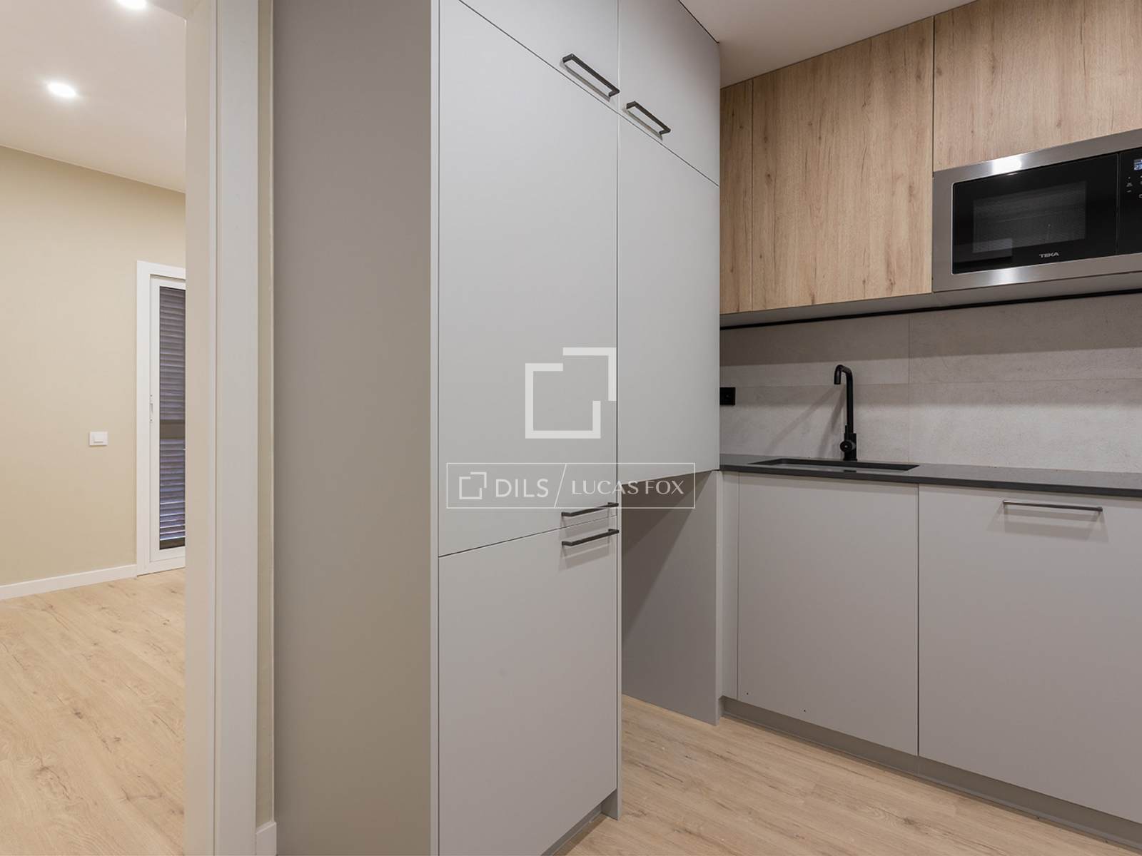 Apartment in Barcelona, Spain 3 bedrooms, 63 sq.m. No. 150584