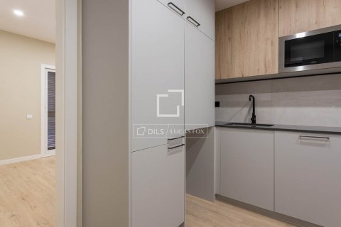 Apartamento en venta en Barcelona, España 3 dormitorios, 76 m2 No. 150584 - foto 24