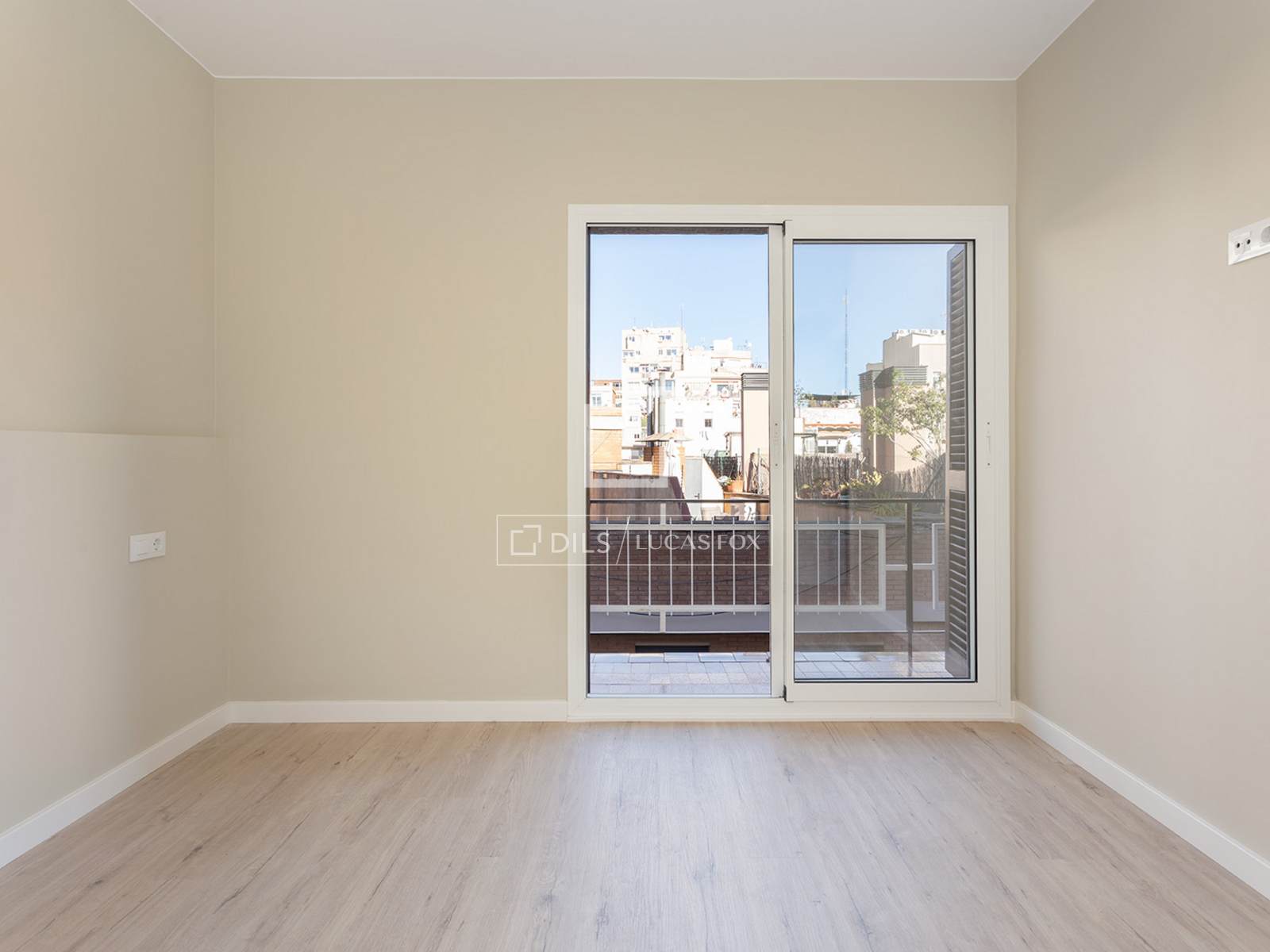 Apartment in Barcelona, Spain 3 bedrooms, 63 sq.m. No. 150584