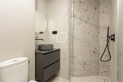 Apartamento en venta en Barcelona, España 3 dormitorios, 76 m2 No. 150584 - foto 27