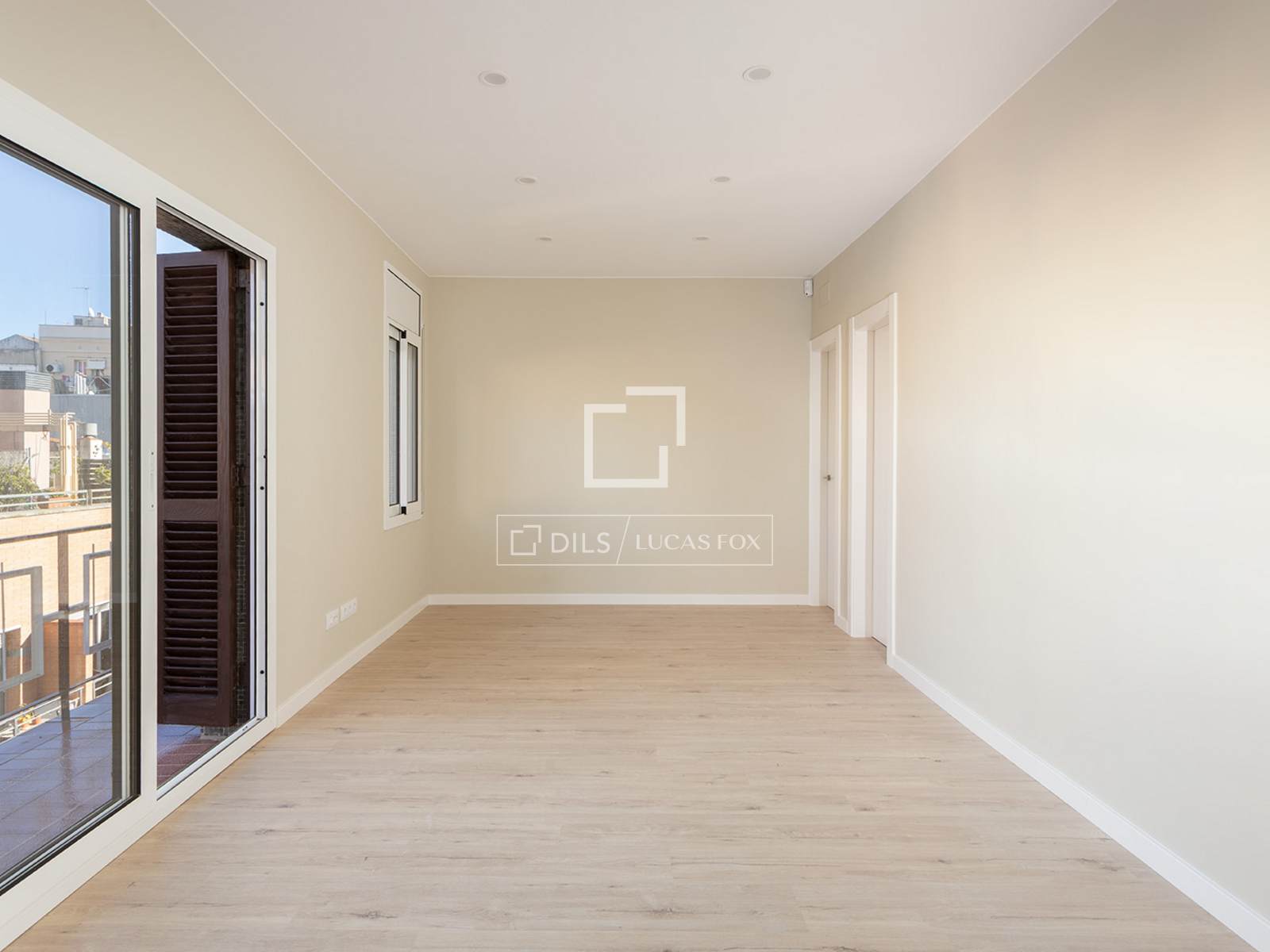 Apartment in Barcelona, Spain 3 bedrooms, 63 sq.m. No. 150584
