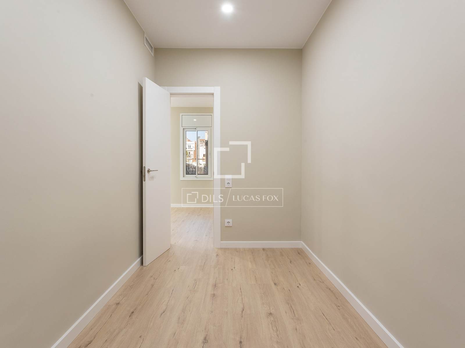 Apartment in Barcelona, Spain 3 bedrooms, 63 sq.m. No. 150584