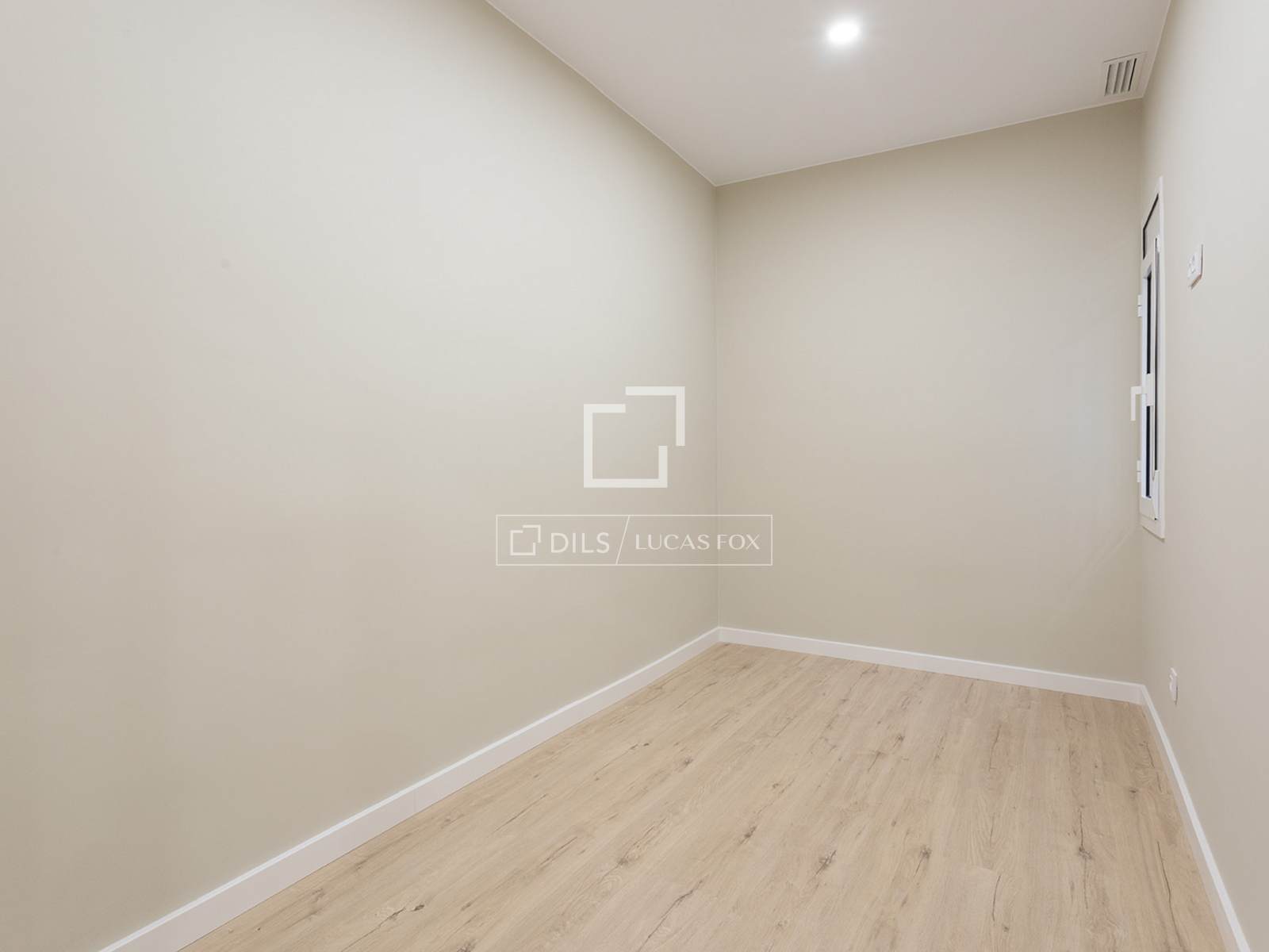 Apartment in Barcelona, Spain 3 bedrooms, 63 sq.m. No. 150584