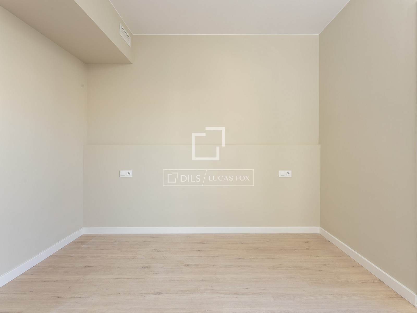 Apartment in Barcelona, Spain 3 bedrooms, 63 sq.m. No. 150584