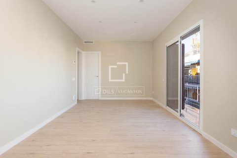 Apartamento en venta en Barcelona, España 3 dormitorios, 76 m2 No. 150584 - foto 6