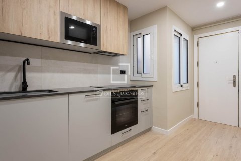 Apartamento en venta en Barcelona, España 3 dormitorios, 76 m2 No. 150584 - foto 21
