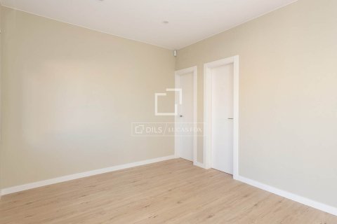 Apartamento en venta en Barcelona, España 3 dormitorios, 76 m2 No. 150584 - foto 7